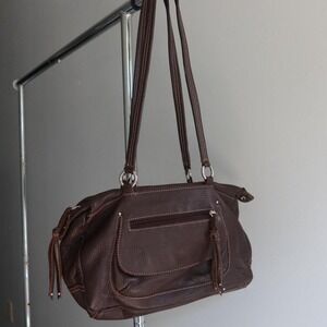 Brown shoulder bag with silver hardware Zipper Closure